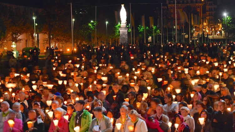 FIDÈLES – Ils seront 15 000 pour le Rosaire à Lourdes